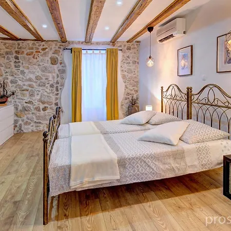 Apartment Seka Oldtown Zengg Kültér fotó