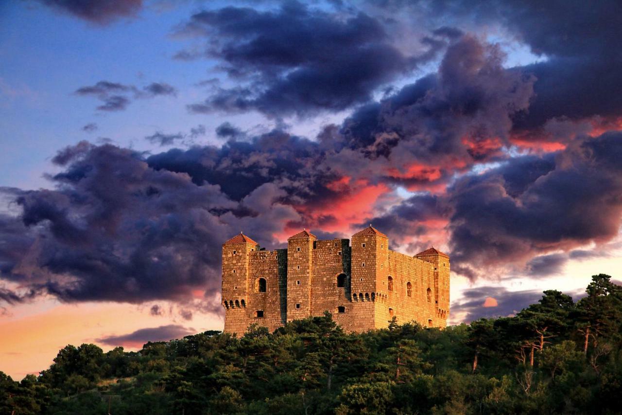 Seka Oldtown * Senj (Lika-Senj)
